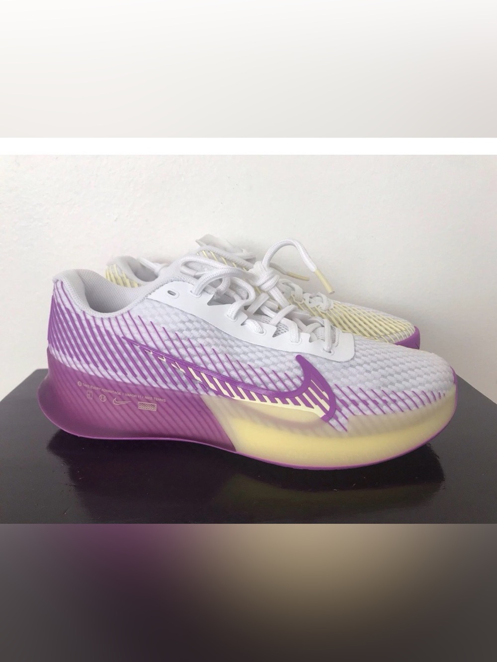 Nike Court Air Zoom Vapor 11 HC White Fuchsia Dream Tennis DR6965 101